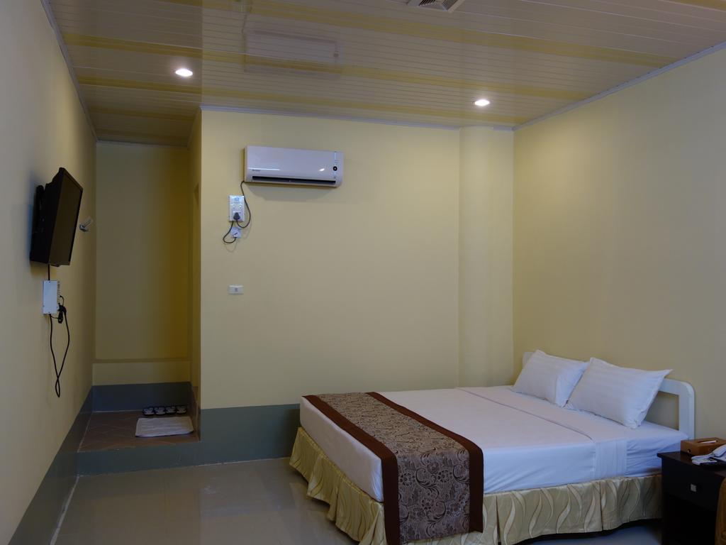 Thirisan Motel ย่างกุ้ง ห้อง รูปภาพ